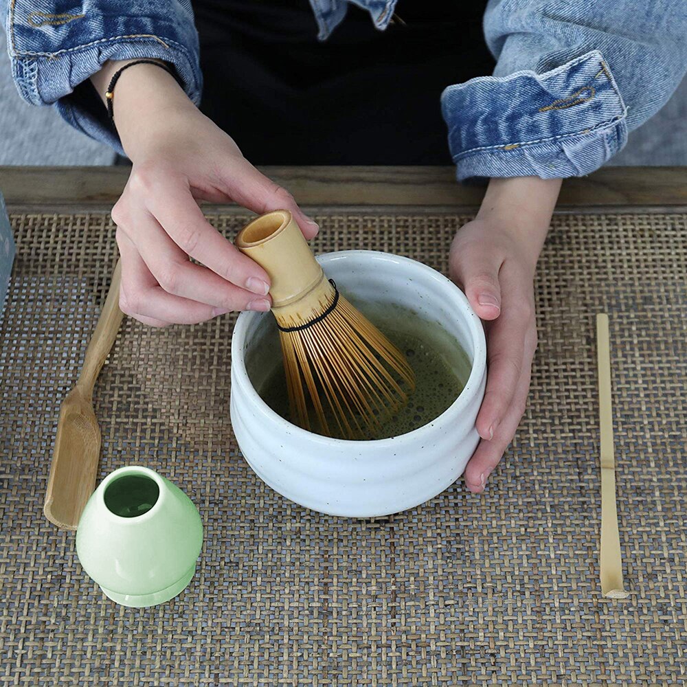 Matcha Kit with Whisk, Scoop, and Holder